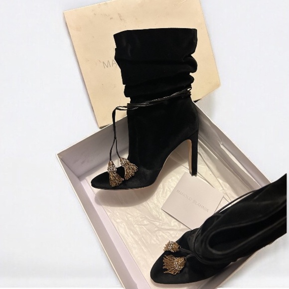 Manolo Blahnik Stiletto’s . New in Box . Size 40 - Picture 3 of 6